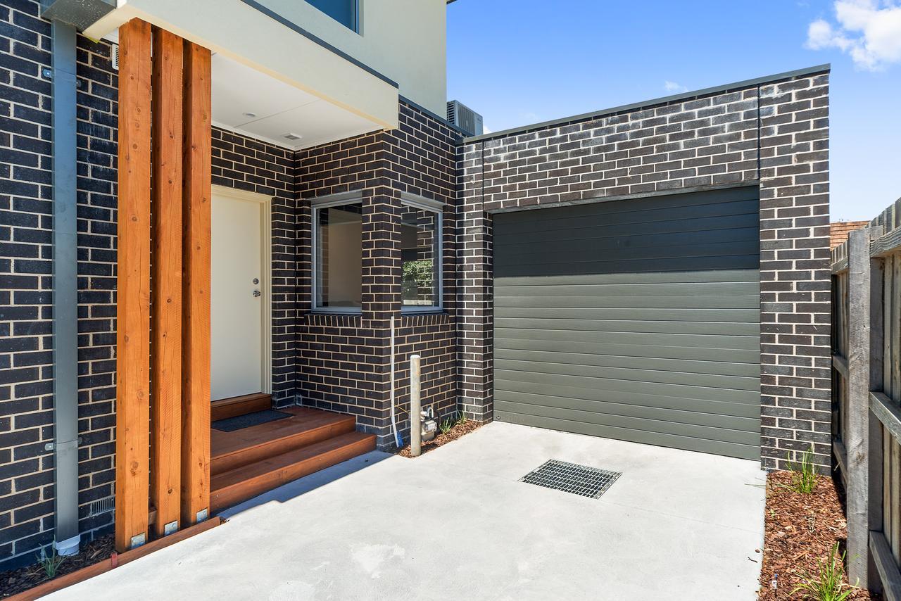 Rosewater Townhouses Dromana Exterior photo